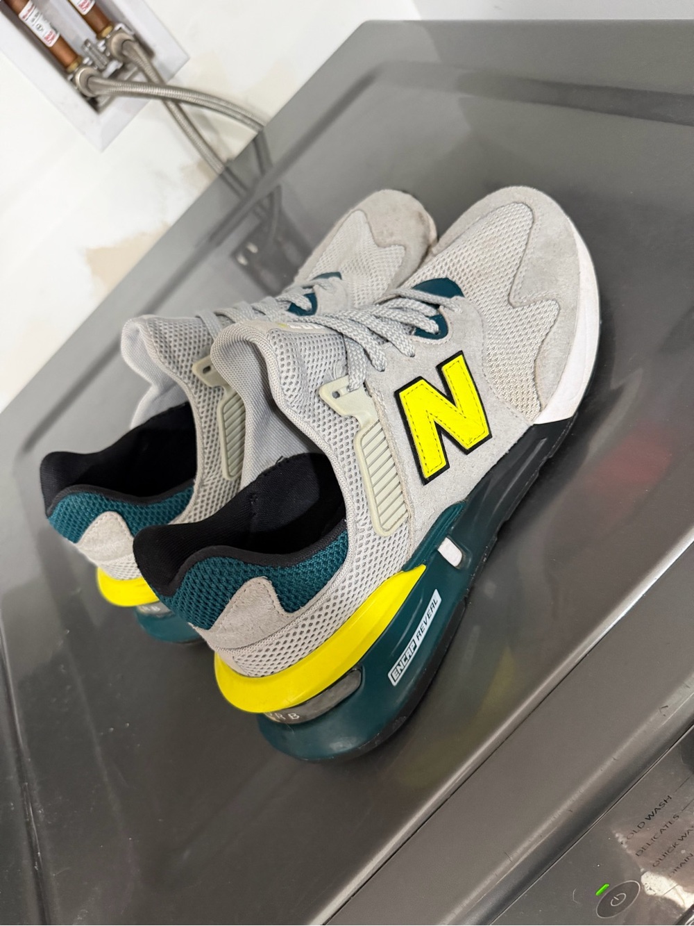 New balance shoes 10.5